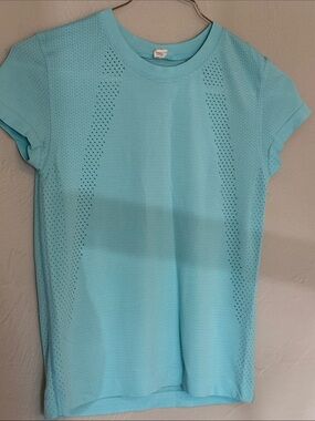 Lululemon women’s Swifty shirt Sz 0 (L1)